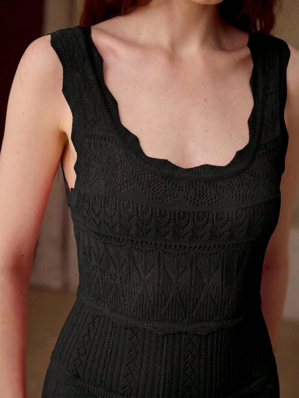 Black Elegant Women's Knit Sleeveless Dress - Picture 7 of 7
